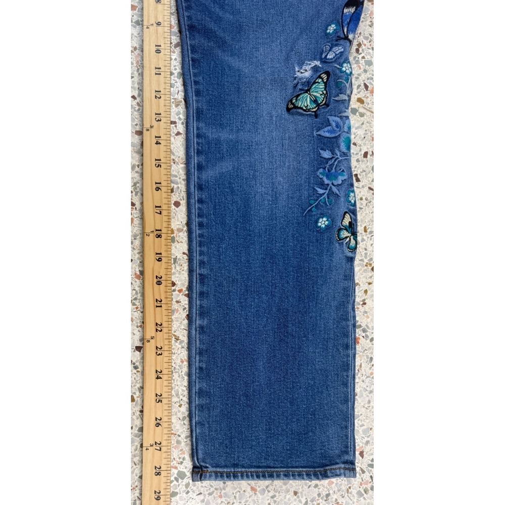Johnny Was The Boyfriend Mid Rise Relaxed Fit Women's Embroidered Jeans Size 31 - Picture 9 of 16